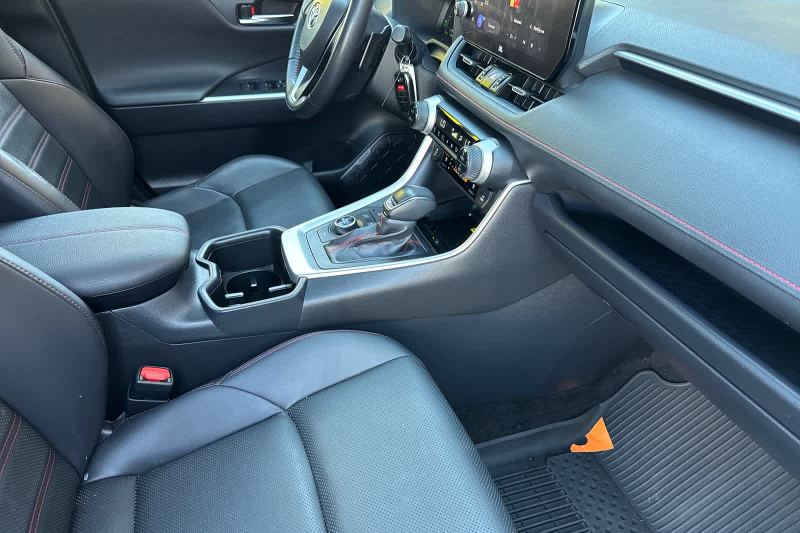 Thumbnail: 2024 Toyota RAV4 - 17