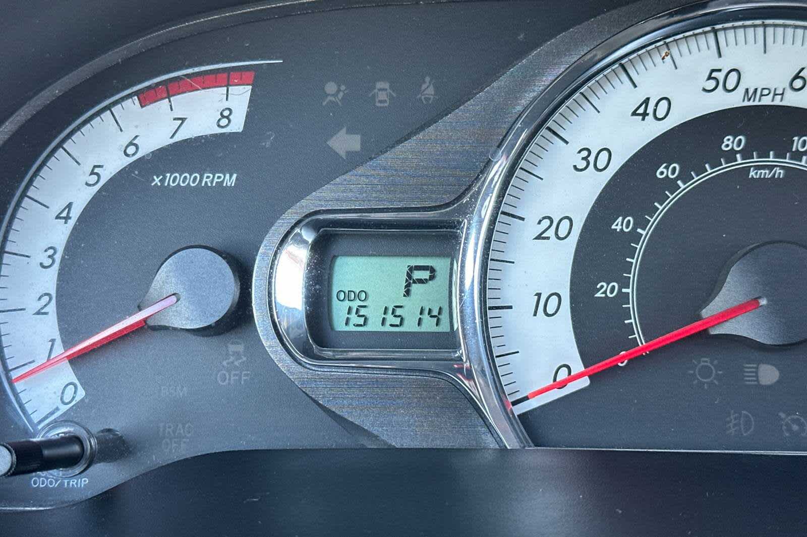 Thumbnail: 2014 Toyota Sienna - 30