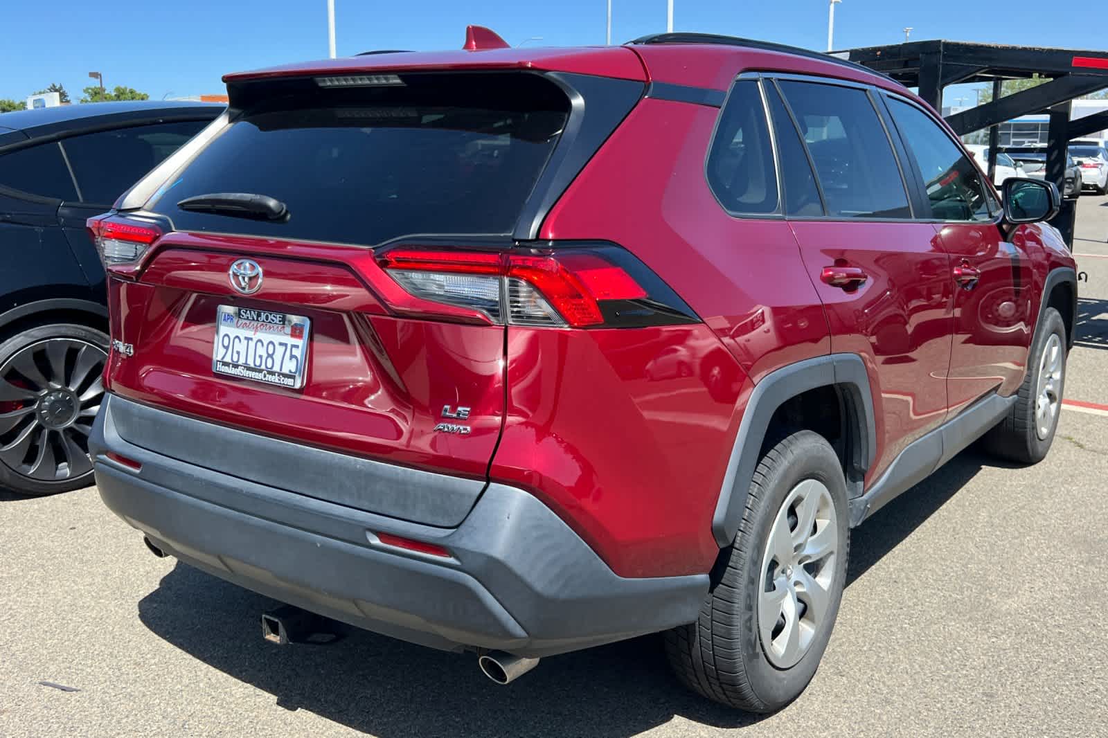 Thumbnail: 2021 Toyota RAV4 - 4