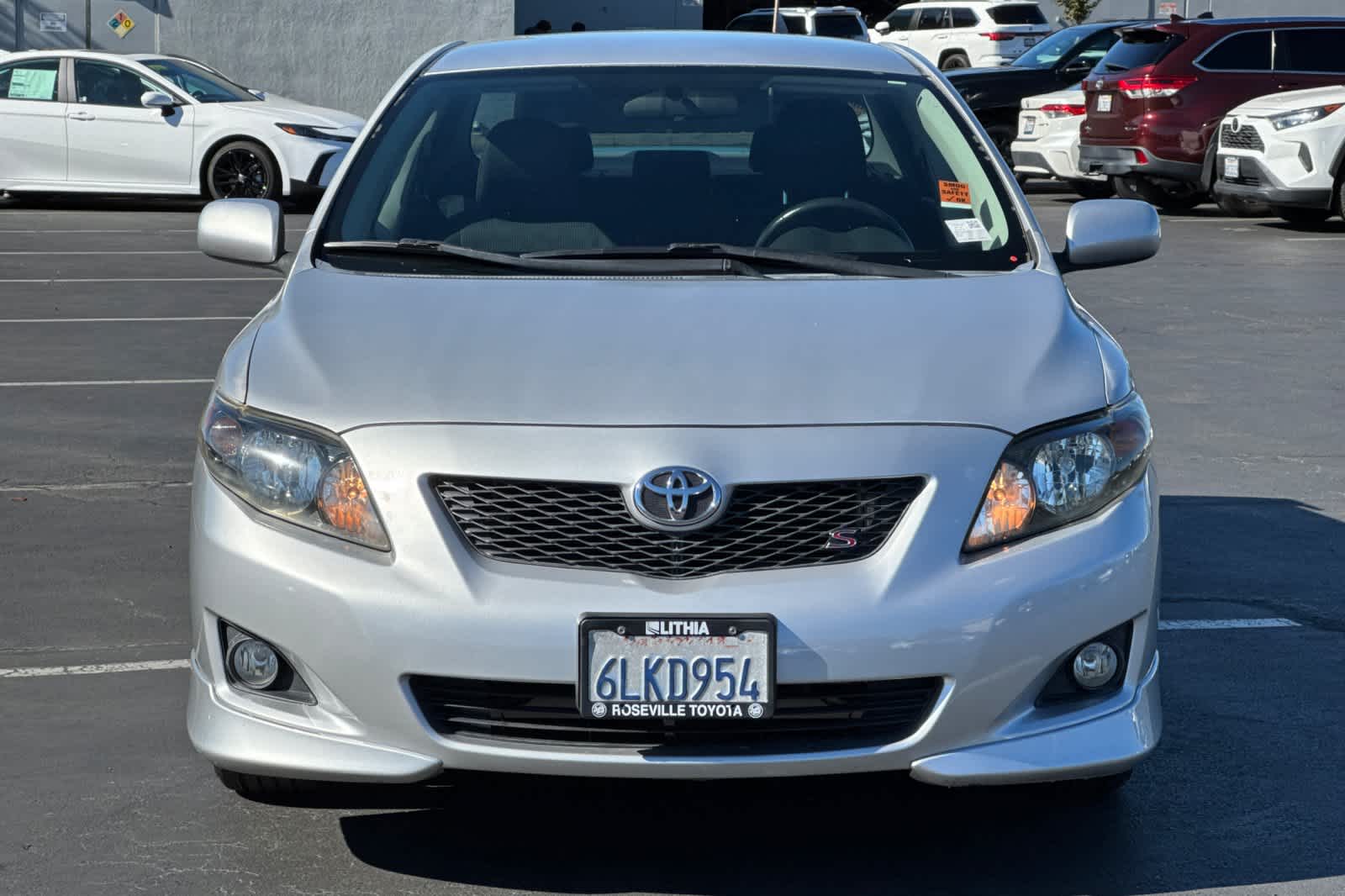 Thumbnail: 2010 Toyota Corolla - 10