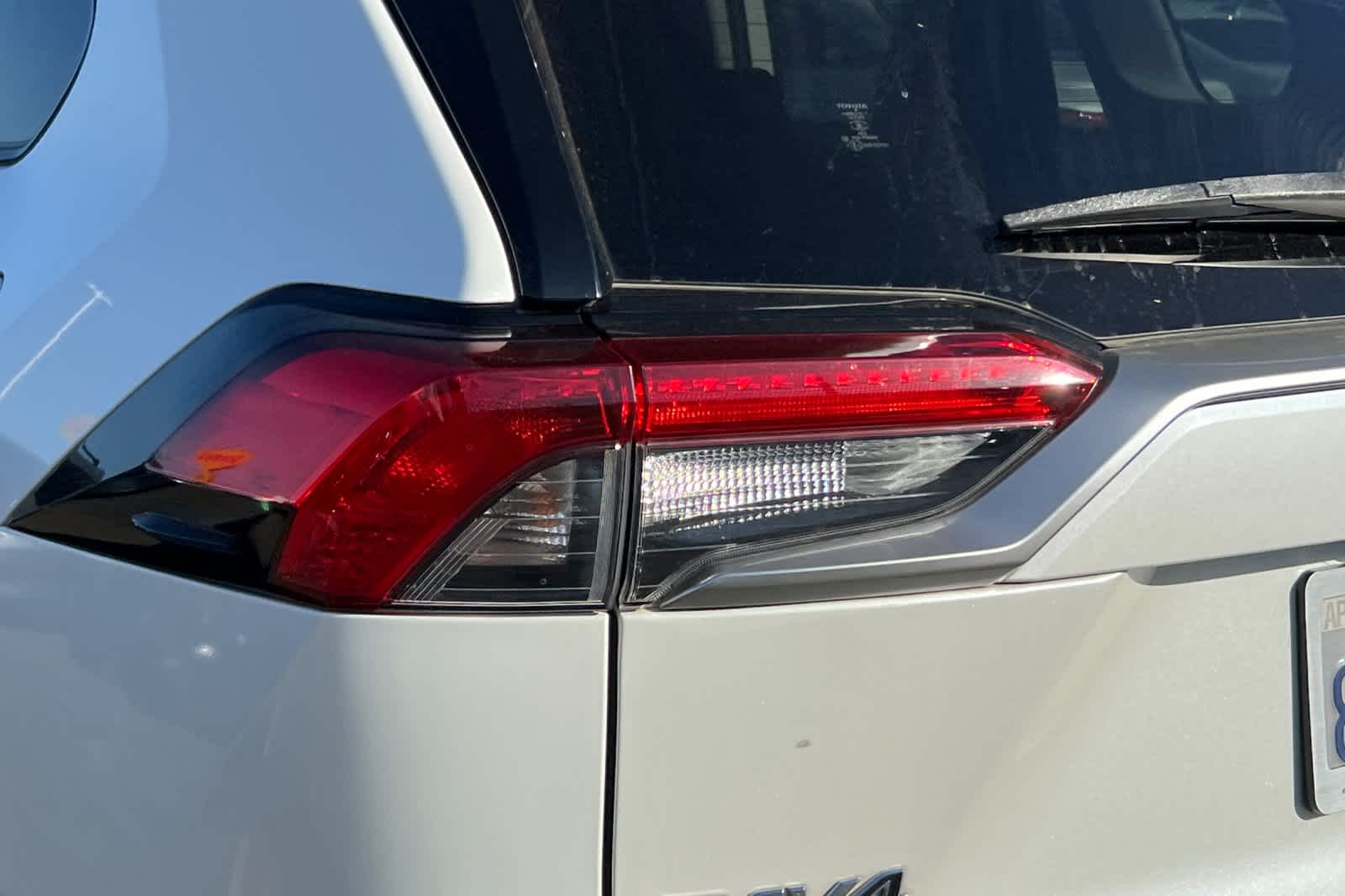 2019 Toyota RAV4 Limited 14