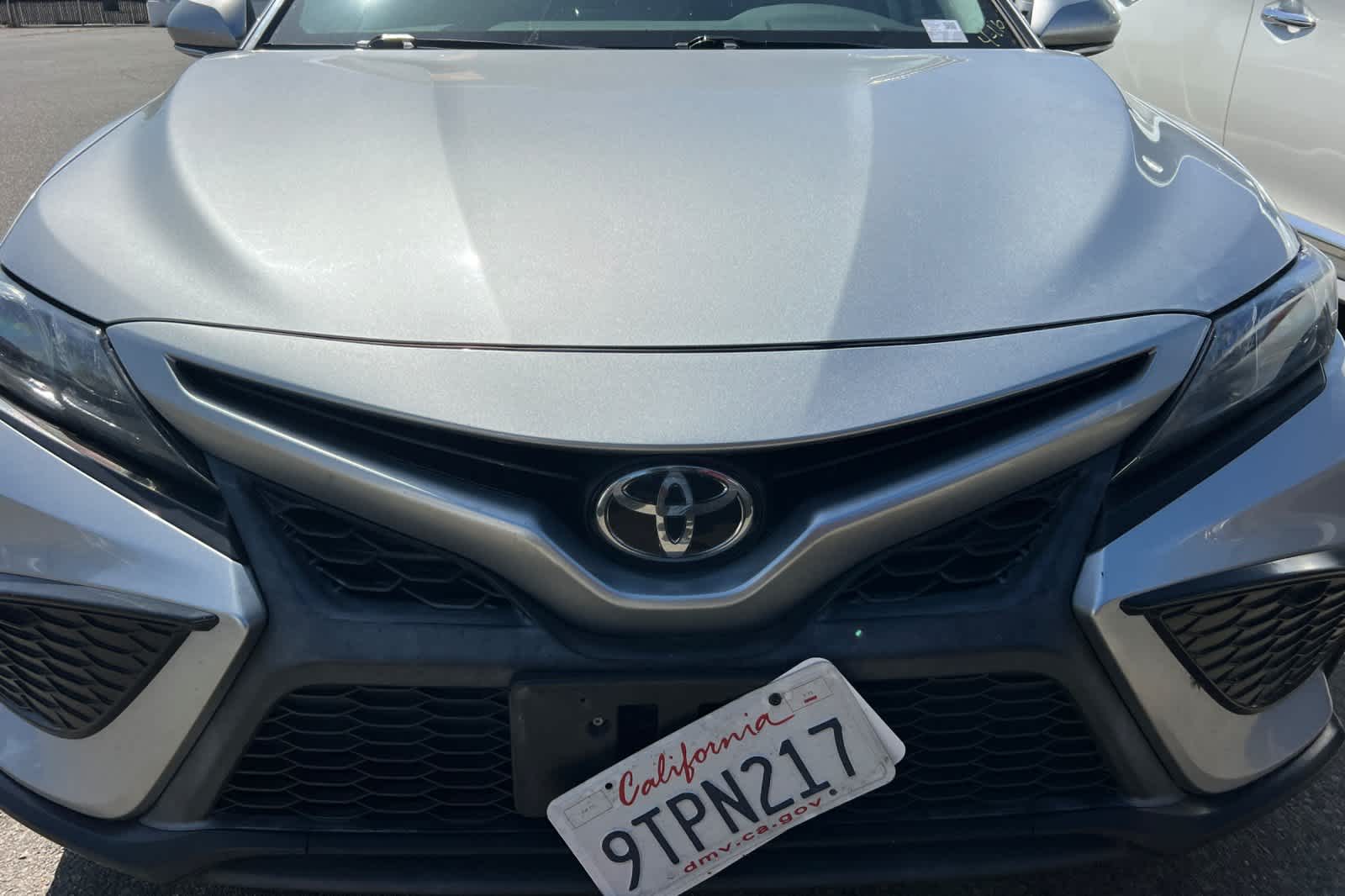 Thumbnail: 2021 Toyota Camry - 12