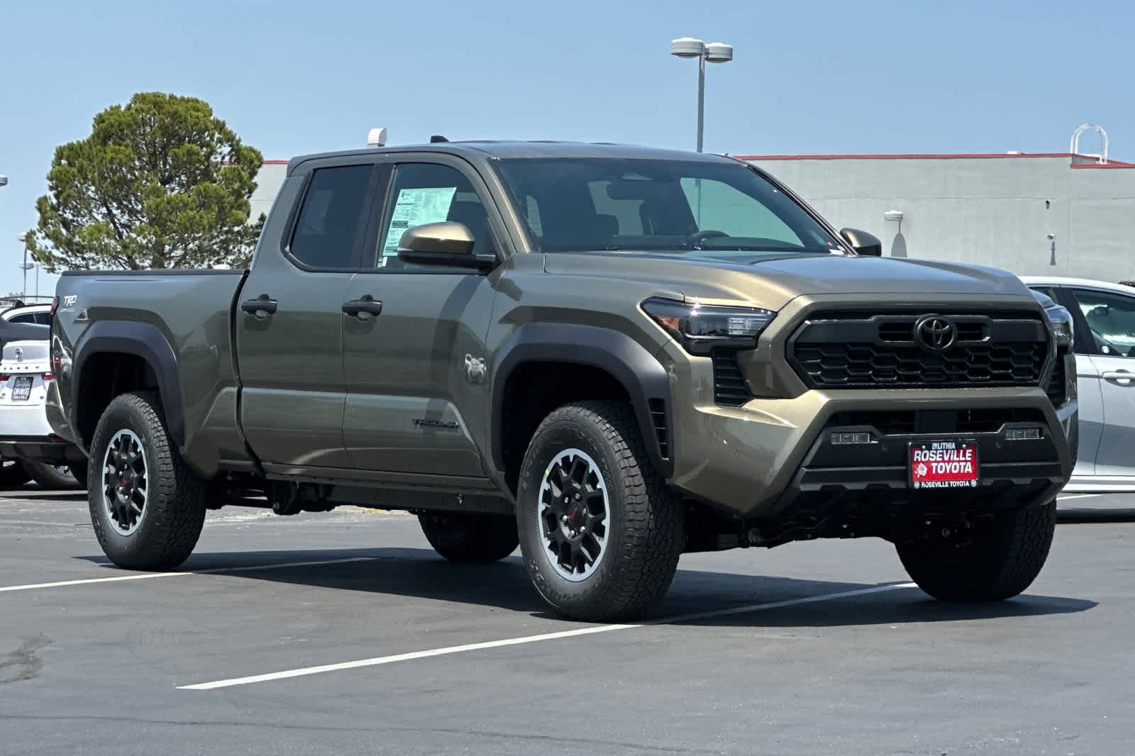 Thumbnail: 2025 Toyota Tacoma - 9