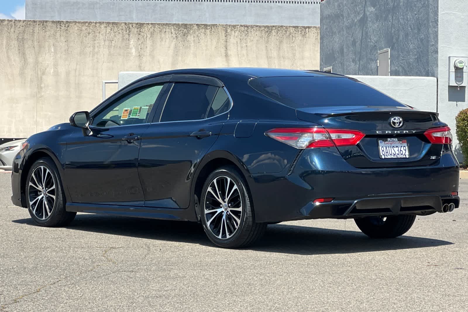 Thumbnail: 2018 Toyota Camry - 7