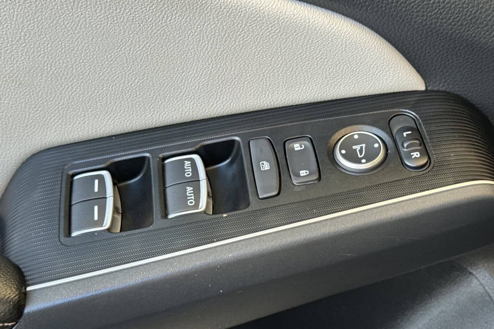 Thumbnail: 2022 Honda Civic - 13