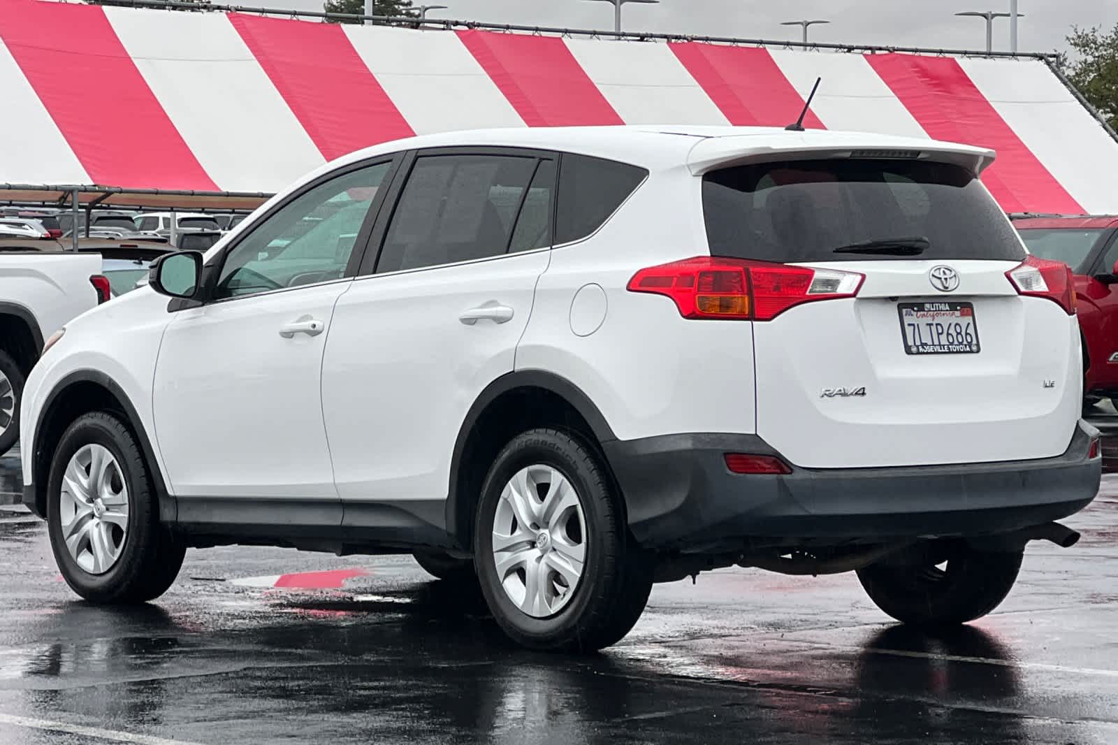 Thumbnail: 2015 Toyota RAV4 - 7