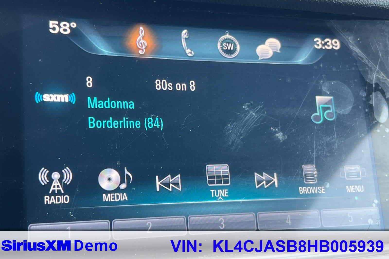 Thumbnail: 2017 Buick Encore - 32