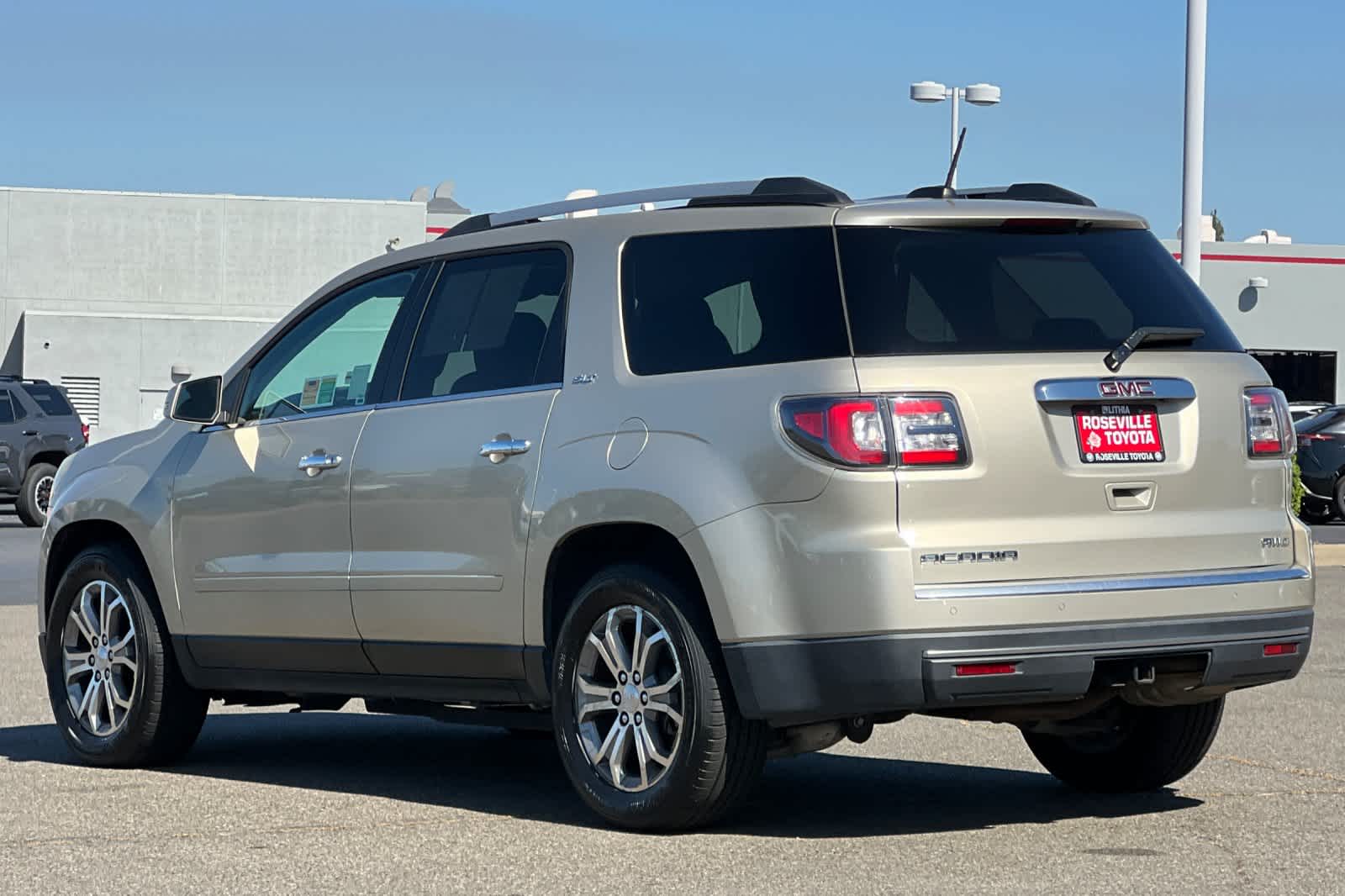 Thumbnail: 2016 GMC Acadia - 6
