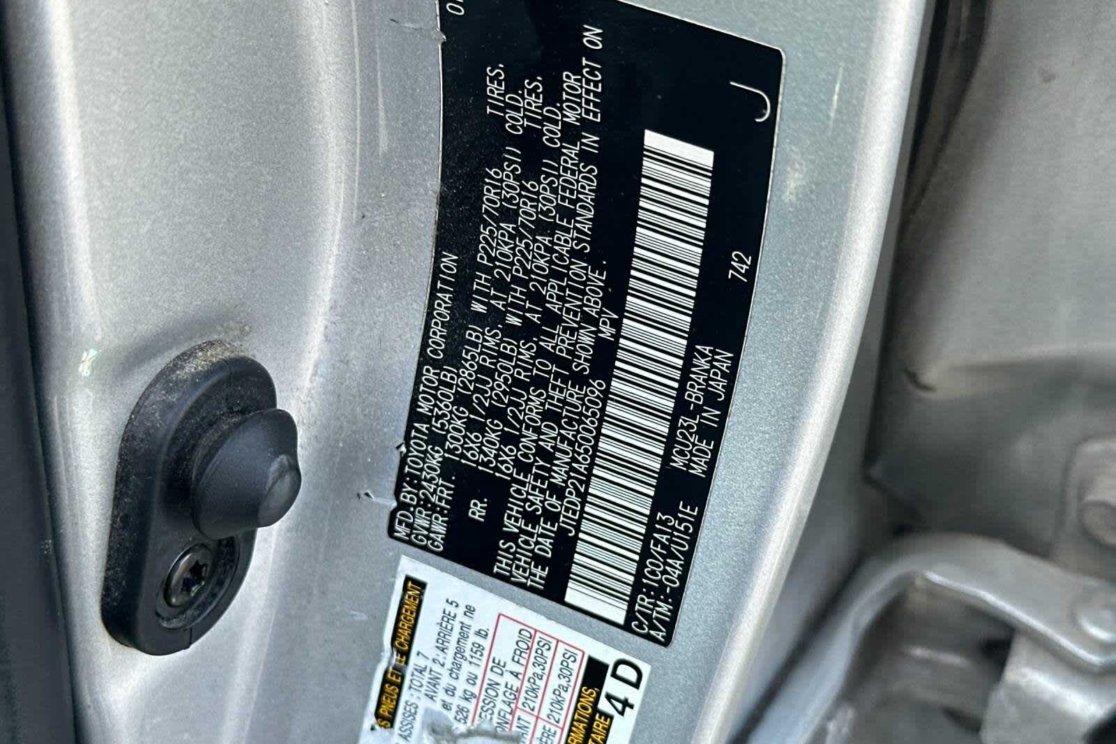 Thumbnail: 2005 Toyota Highlander - 31