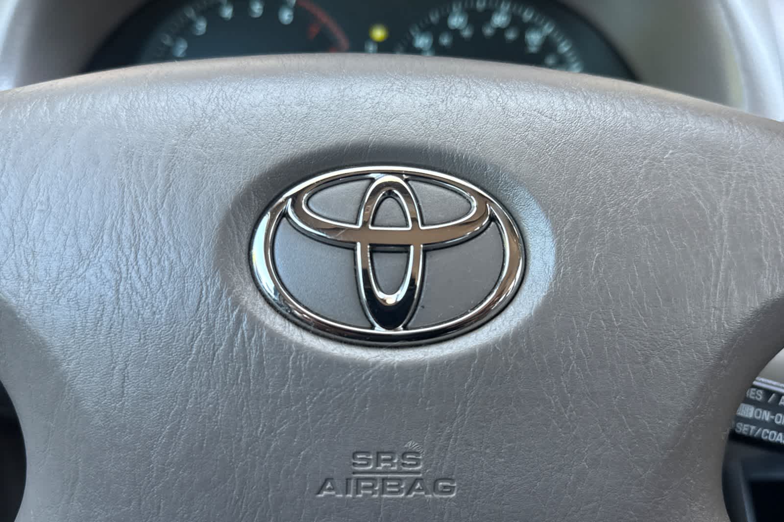 Thumbnail: 2003 Toyota Camry - 29