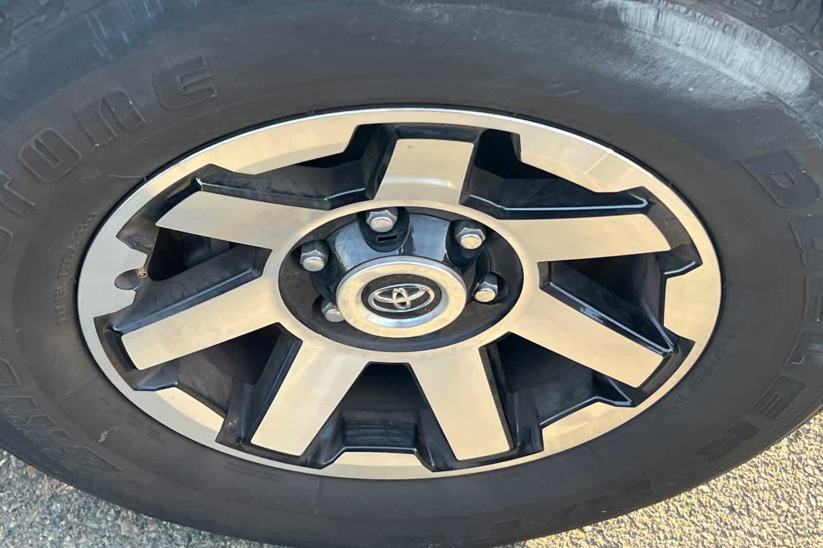 Thumbnail: 2023 Toyota 4Runner - 12