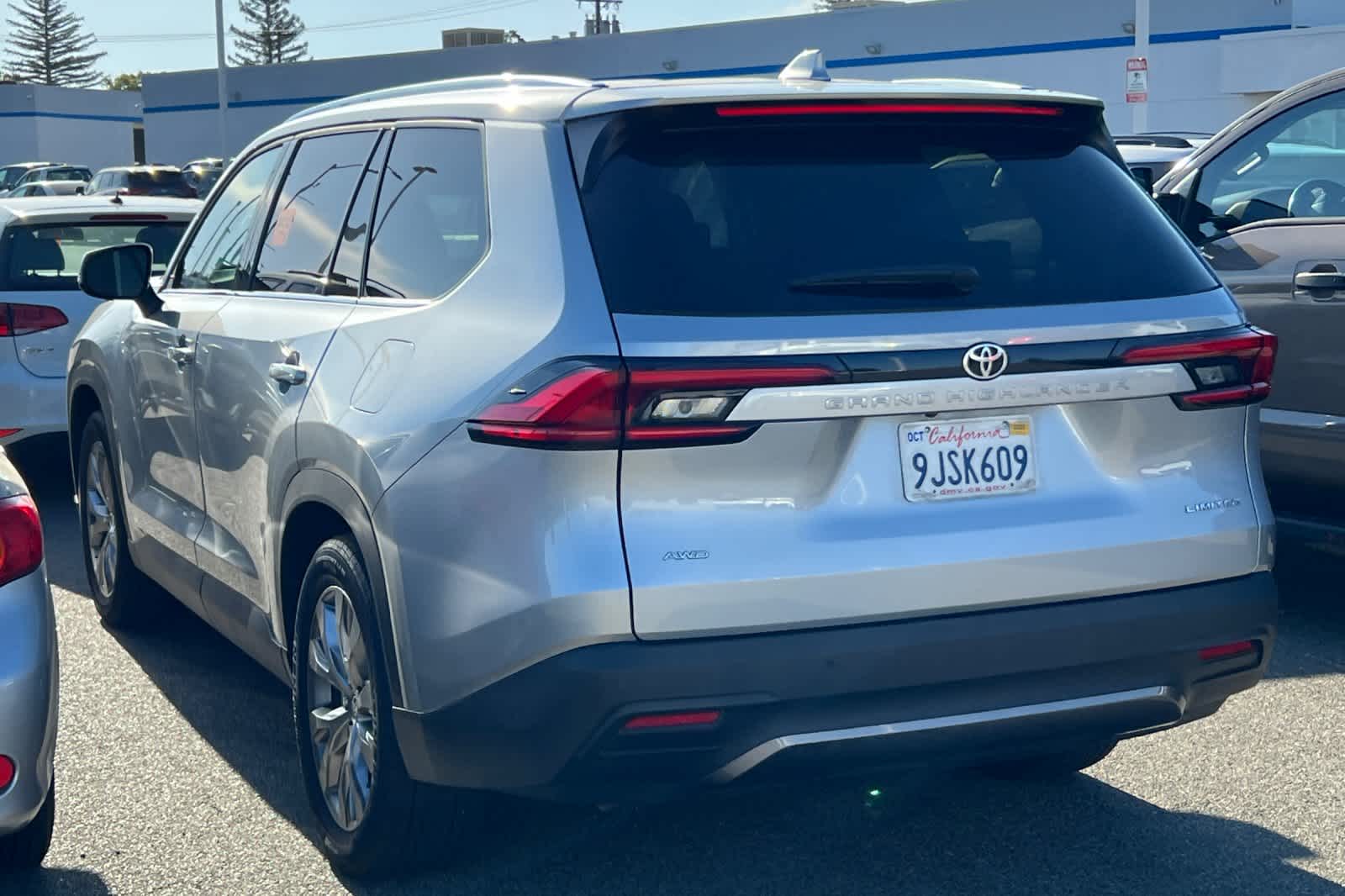 Thumbnail: 2024 Toyota Grand Highlander - 4
