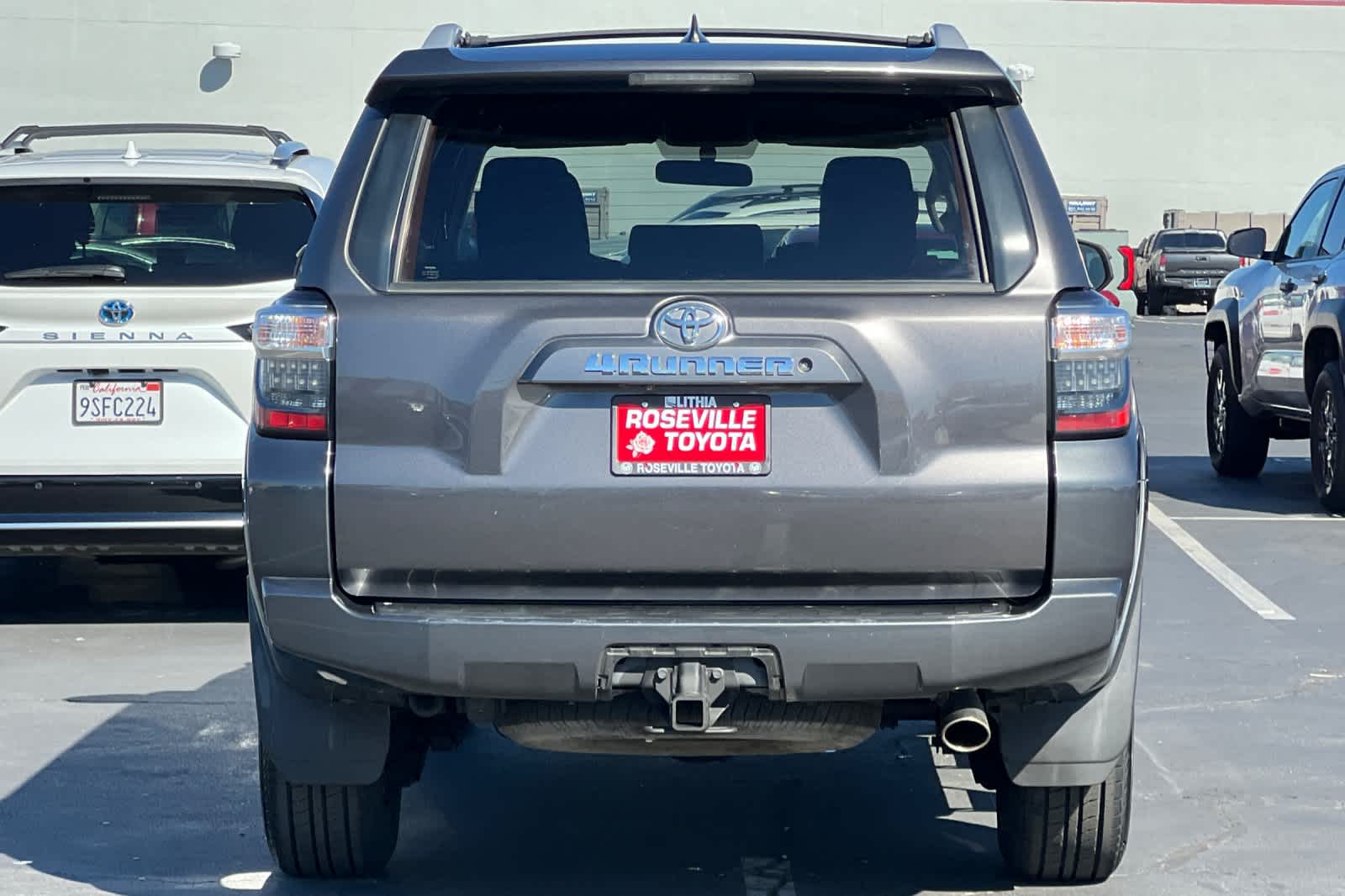 Thumbnail: 2018 Toyota 4Runner - 8