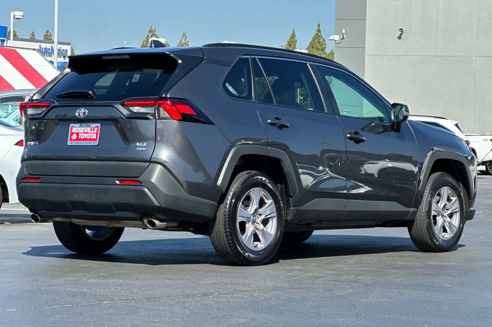 Thumbnail: 2024 Toyota RAV4 - 2