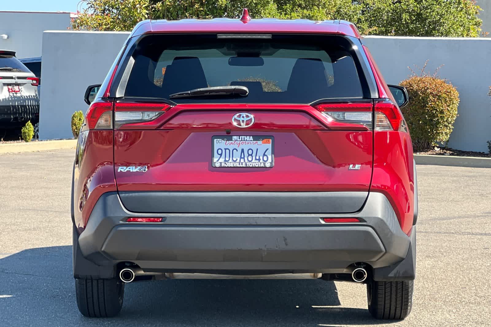 Thumbnail: 2022 Toyota RAV4 - 8