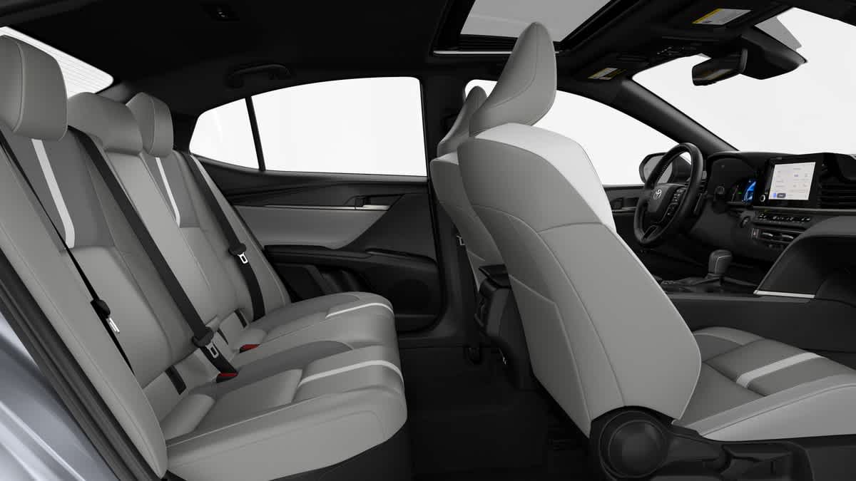 Thumbnail: 2026 Toyota Camry - 21