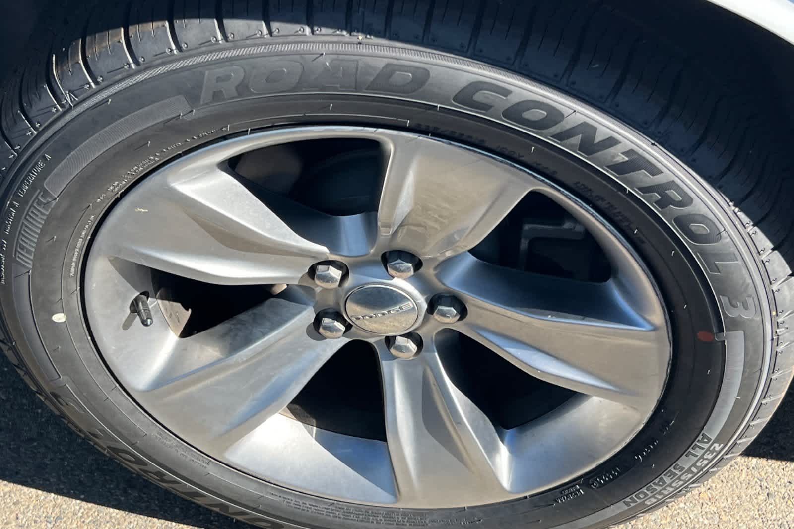 Thumbnail: 2018 Dodge Challenger - 17