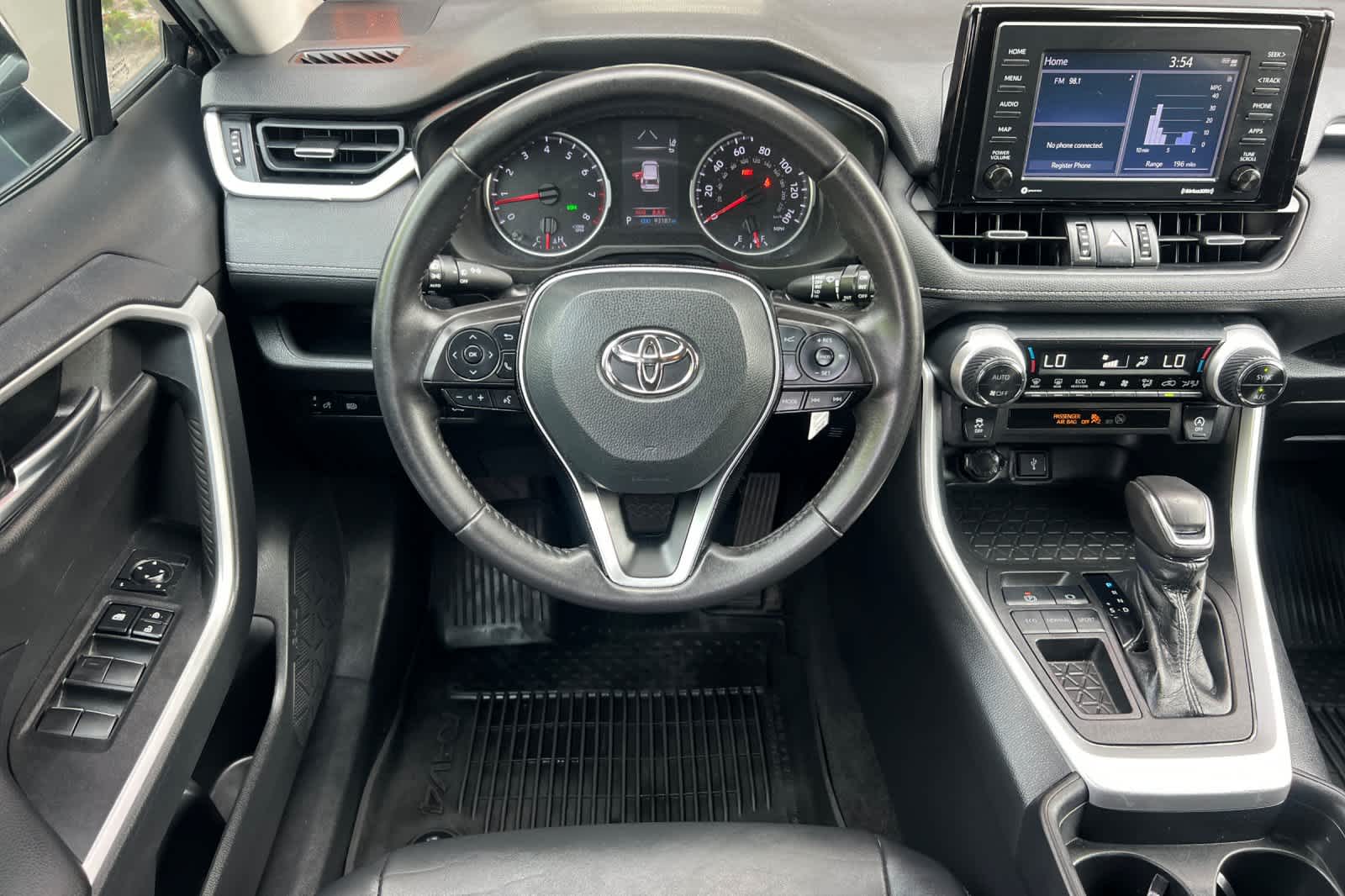 Thumbnail: 2021 Toyota RAV4 - 15
