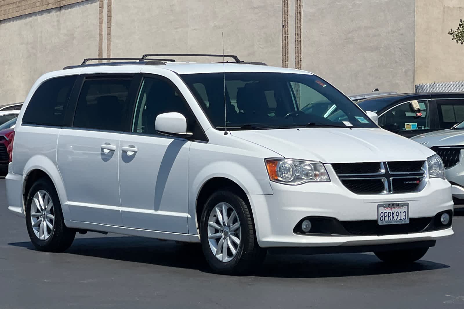 Thumbnail: 2019 Dodge Grand Caravan - 5