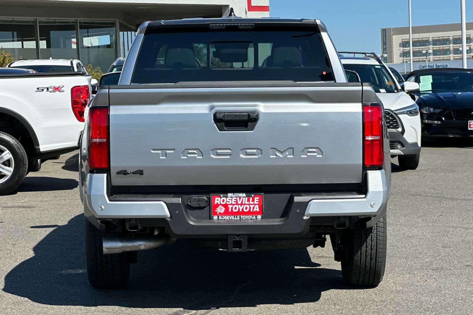 Thumbnail: 2025 Toyota Tacoma - 7