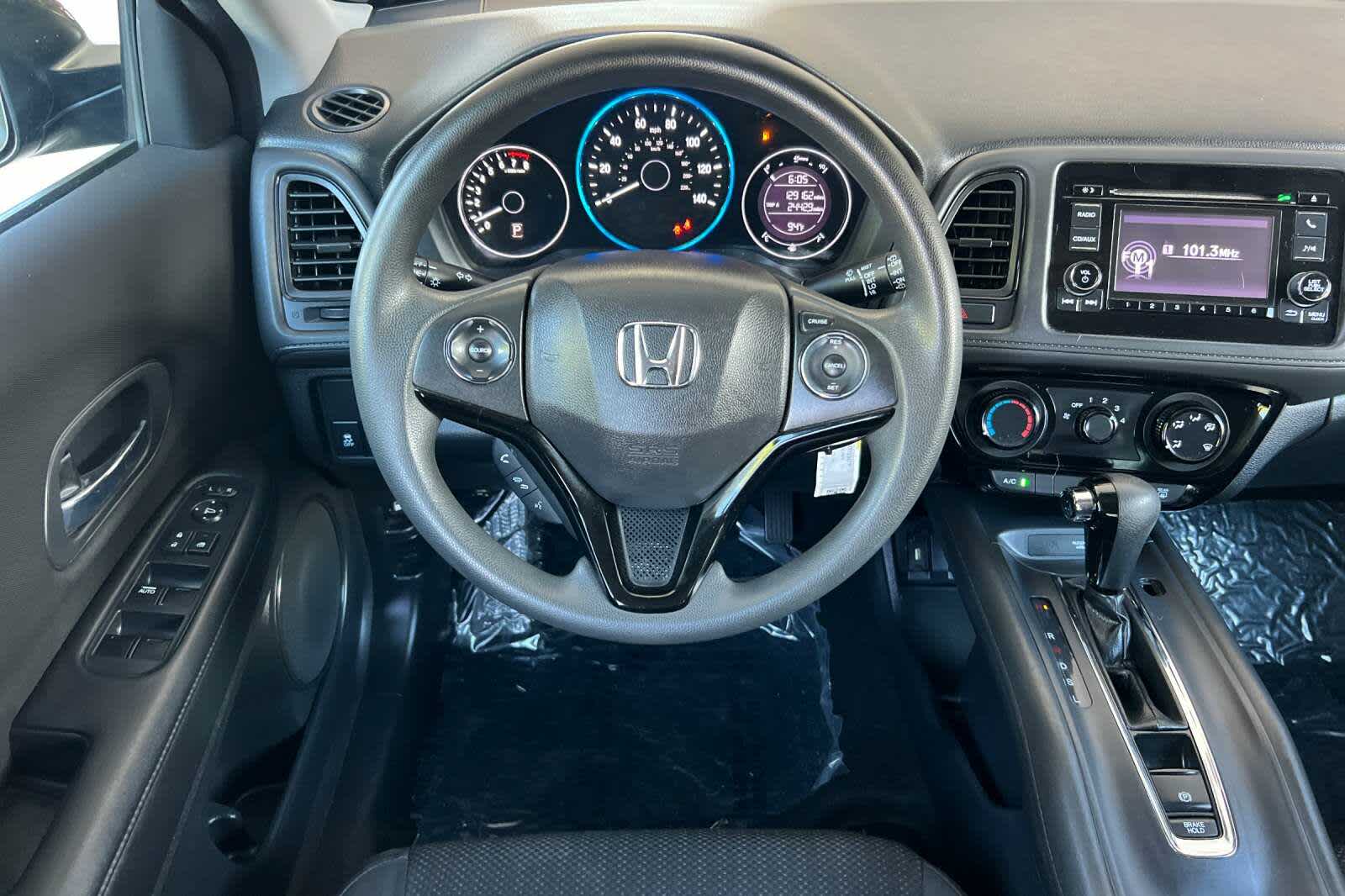Thumbnail: 2018 Honda HR-V - 14