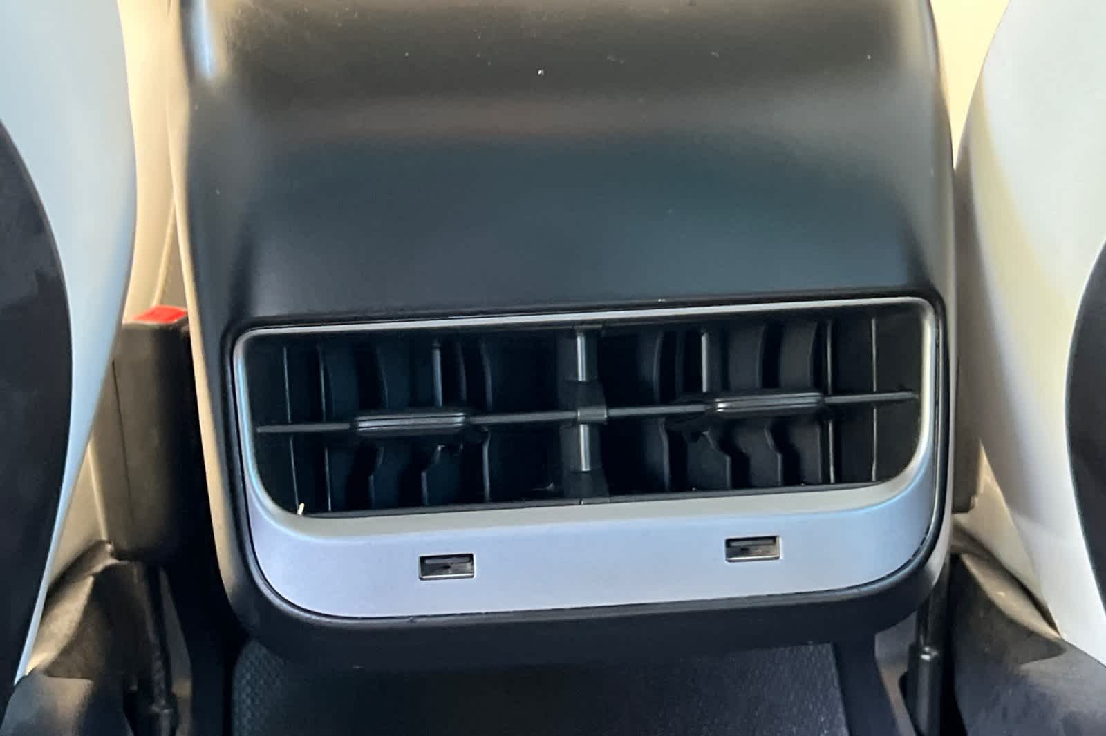 Thumbnail: 2019 Tesla Model 3 - 14