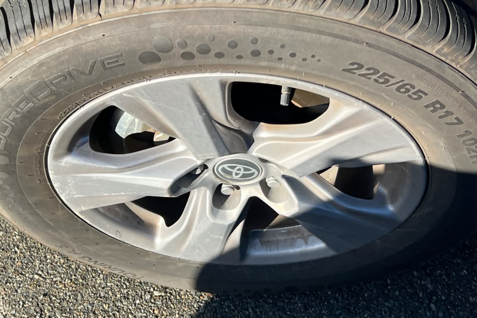 Thumbnail: 2025 Toyota RAV4 - 21