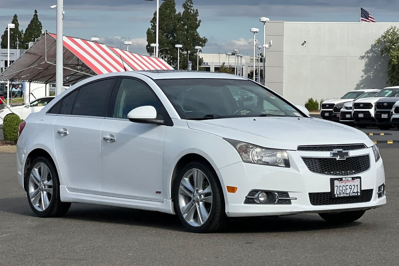 Thumbnail: 2014 Chevrolet Cruze - 4