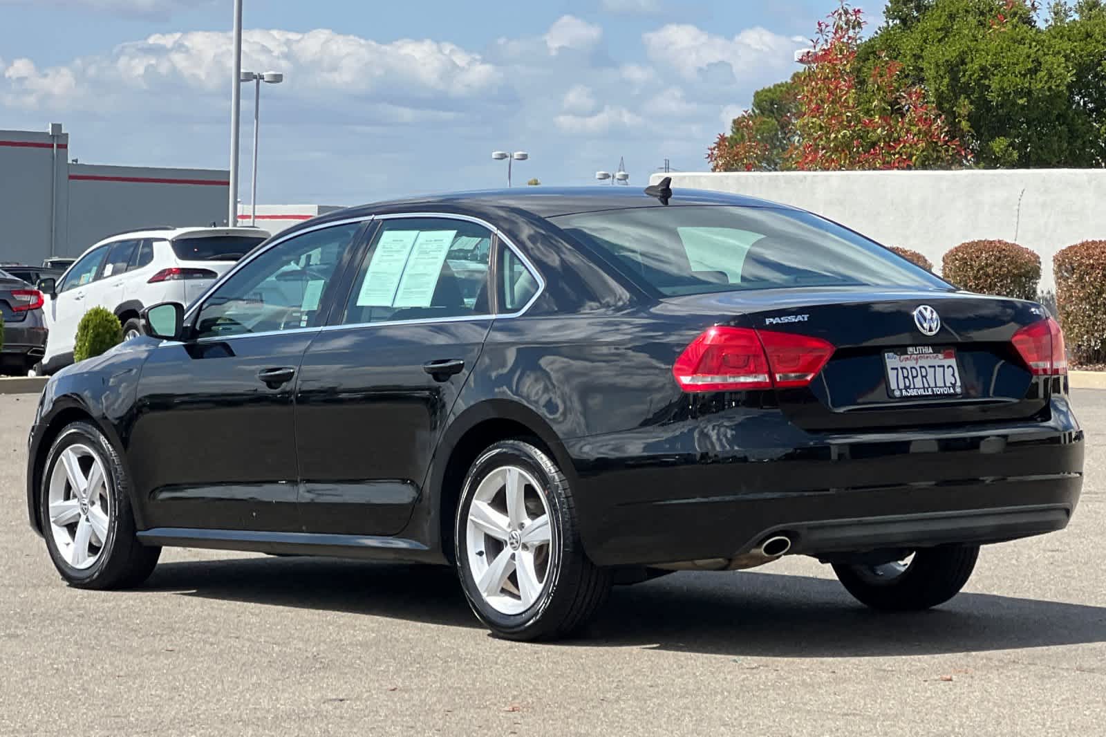Thumbnail: 2013 Volkswagen Passat - 7