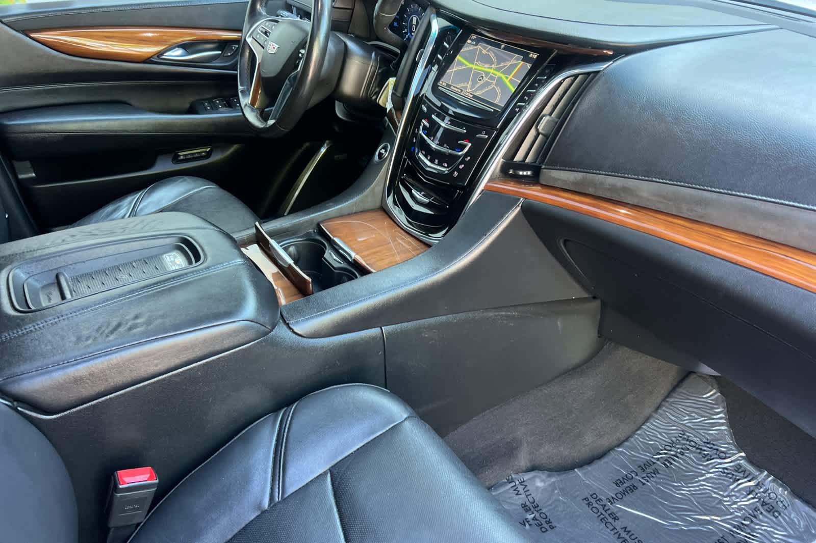 Thumbnail: 2017 Cadillac Escalade - 19