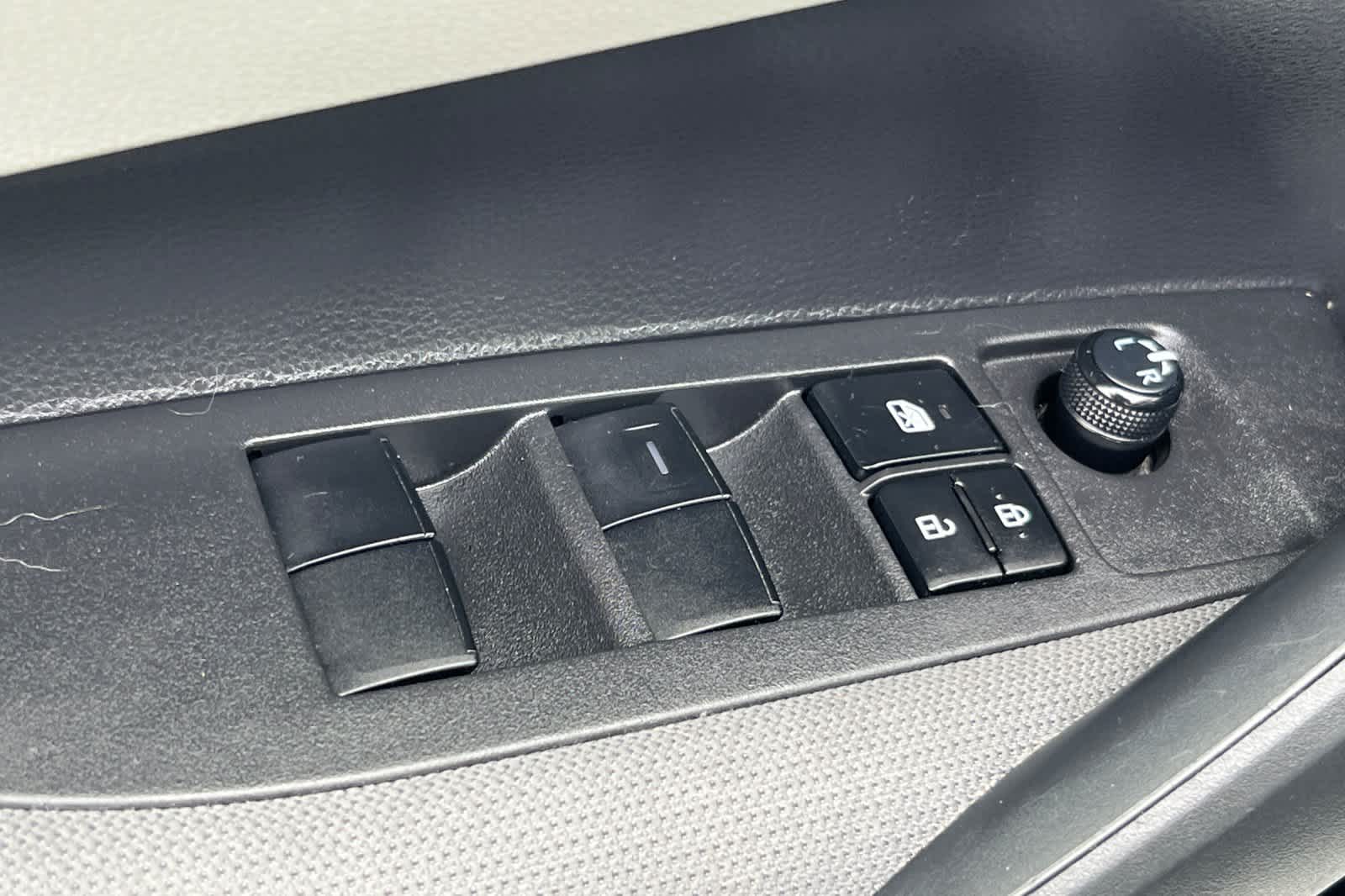 Thumbnail: 2021 Toyota Corolla - 13