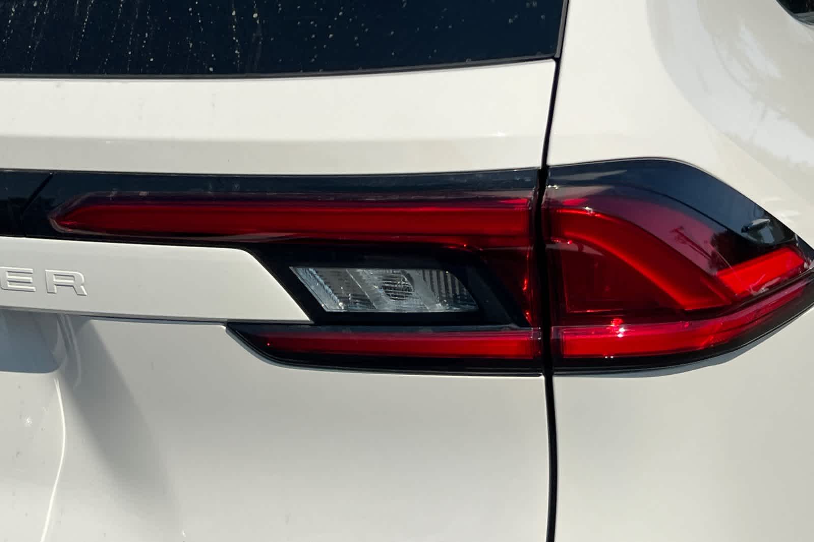 Thumbnail: 2024 Toyota Grand Highlander - 16