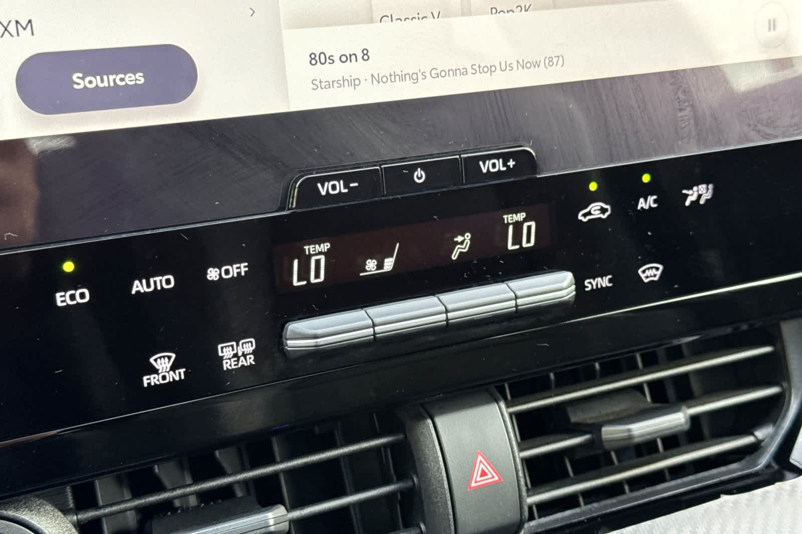 Thumbnail: 2025 Toyota bZ4X - 22