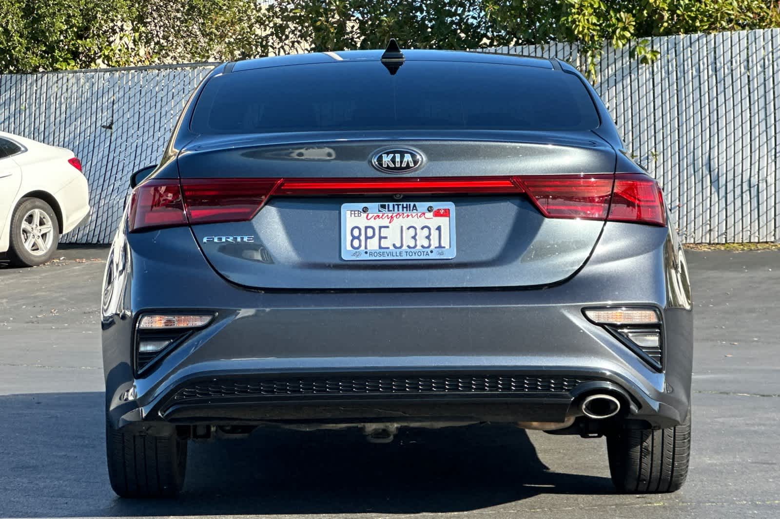 Thumbnail: 2020 Kia Forte - 8