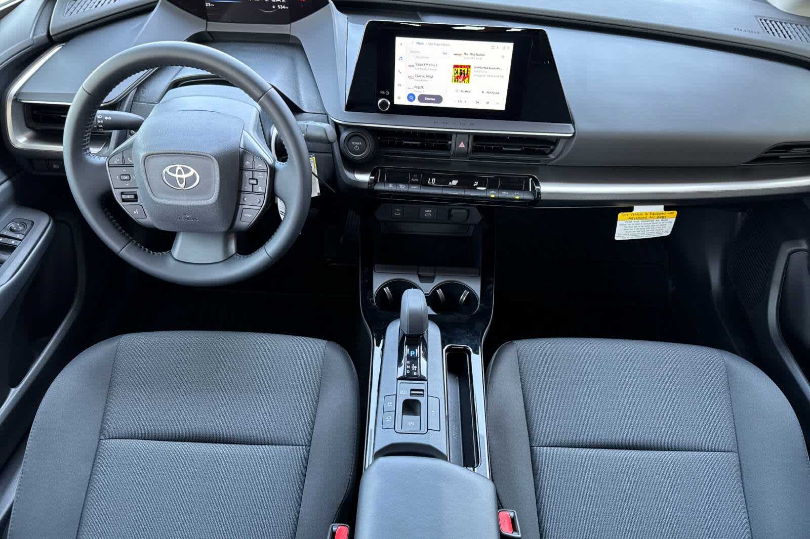 2025 Toyota Prius LE 3