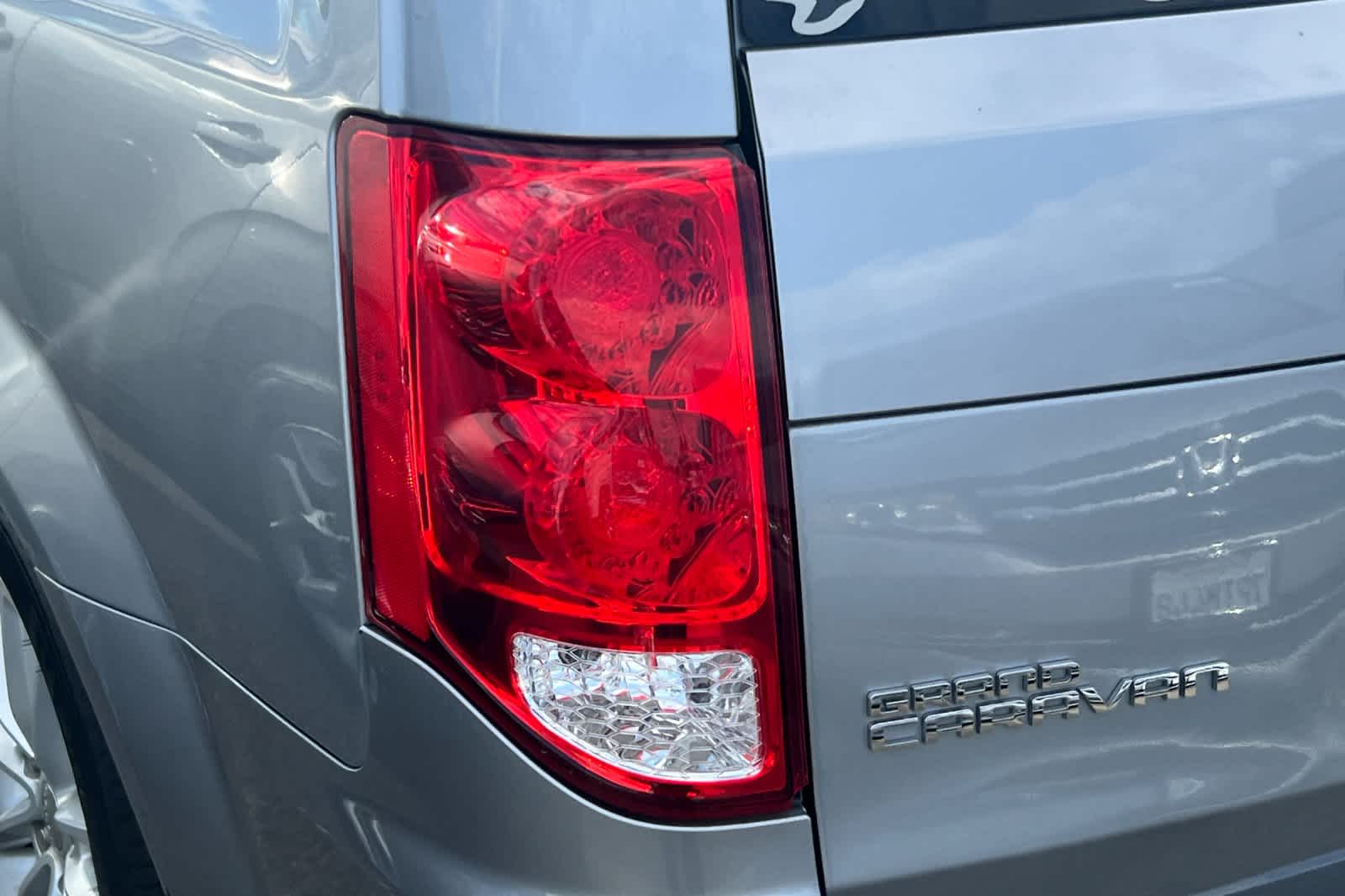 Thumbnail: 2019 Dodge Grand Caravan - 20