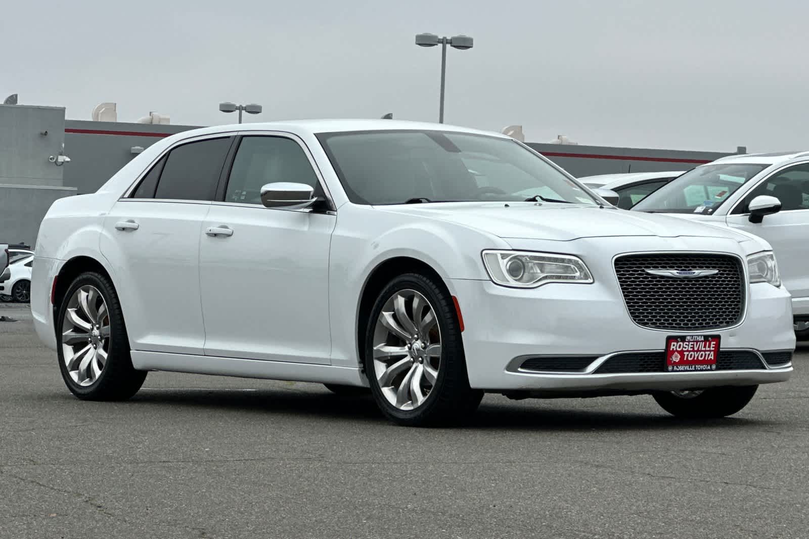 Thumbnail: 2018 Chrysler 300 - 5