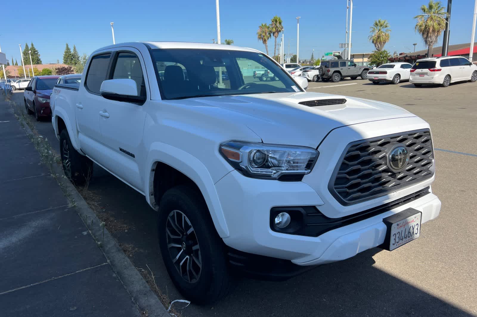 Thumbnail: 2023 Toyota Tacoma - 3