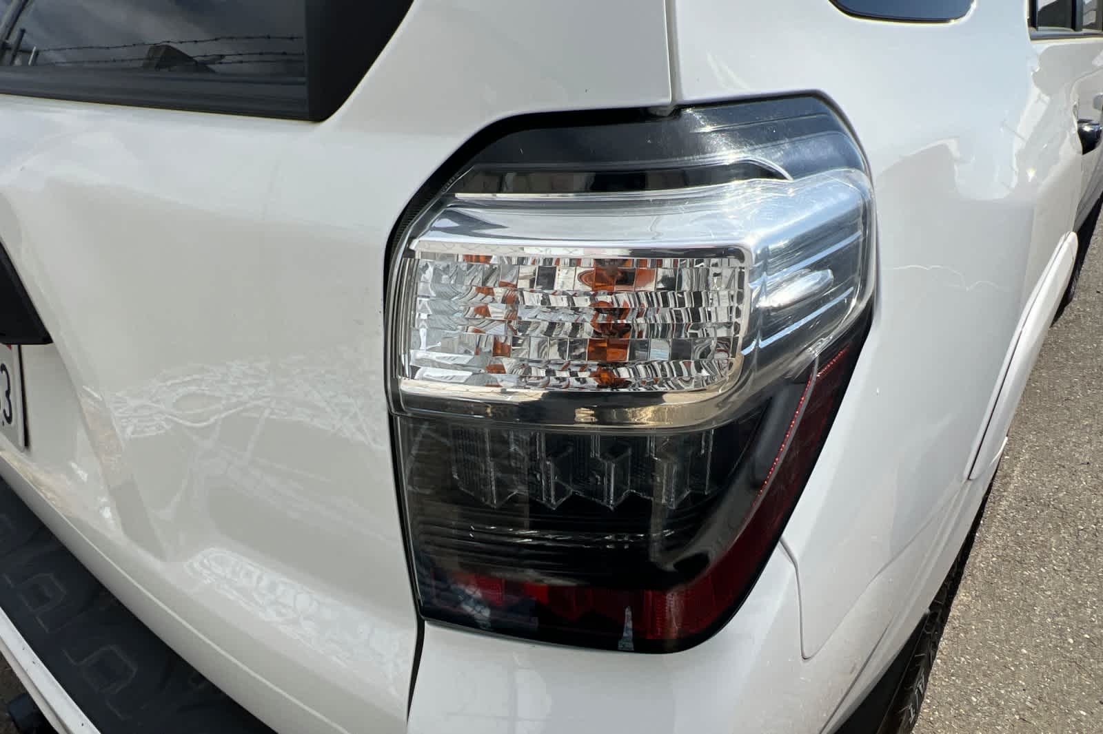 Thumbnail: 2021 Toyota 4Runner - 18