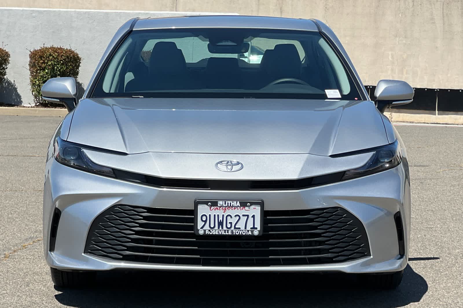 Thumbnail: 2025 Toyota Camry - 10