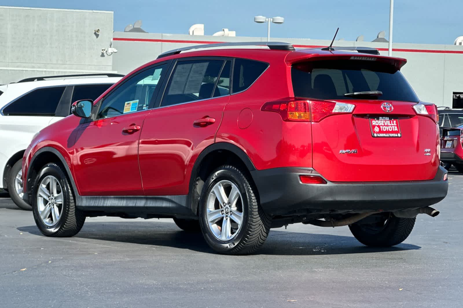 Thumbnail: 2015 Toyota RAV4 - 7