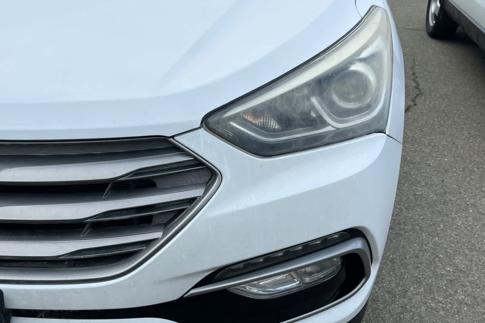 Thumbnail: 2018 Hyundai Santa Fe - 11