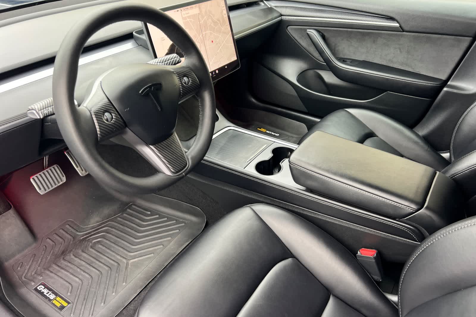 Thumbnail: 2022 Tesla Model 3 - 11