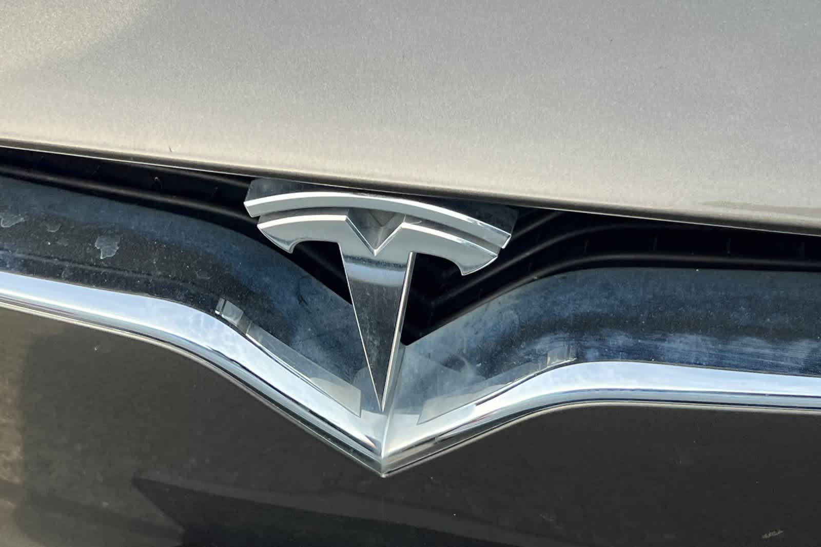 Thumbnail: 2016 Tesla Model X - 13