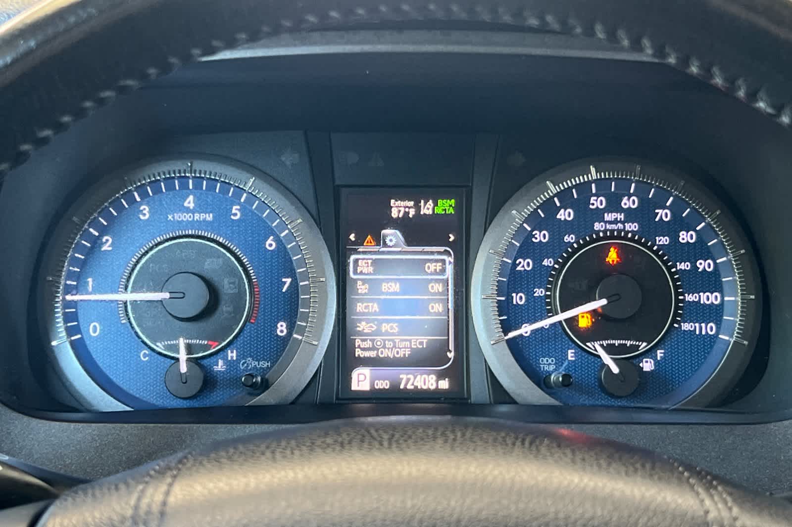 Thumbnail: 2018 Toyota Sienna - 30