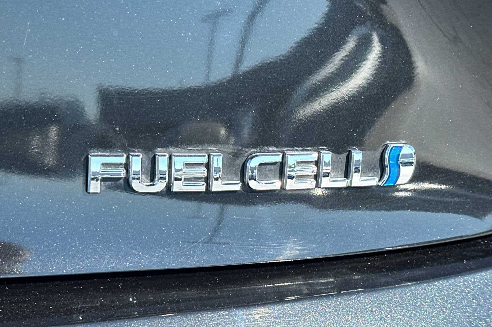Thumbnail: 2019 Toyota Mirai - 32