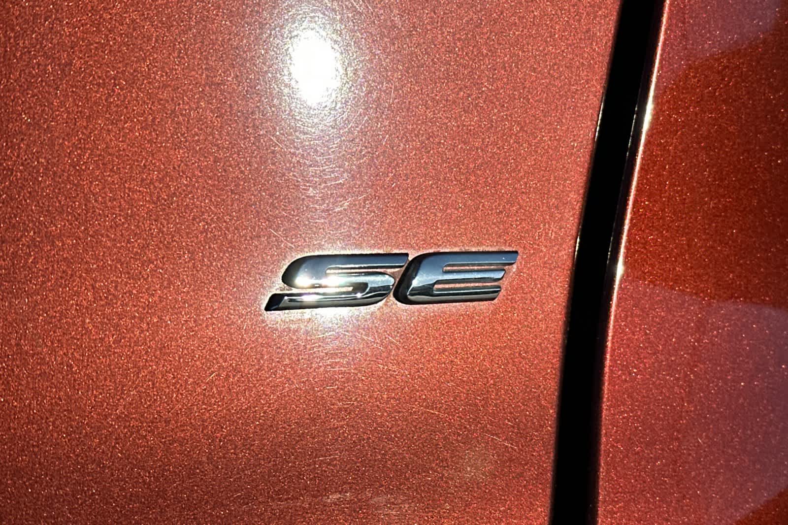 Thumbnail: 2016 Ford Fusion - 31