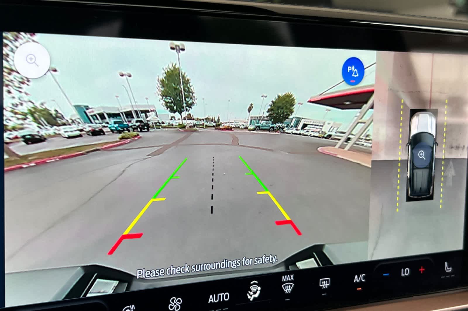 Thumbnail: 2025 Ford Bronco Sport - 23