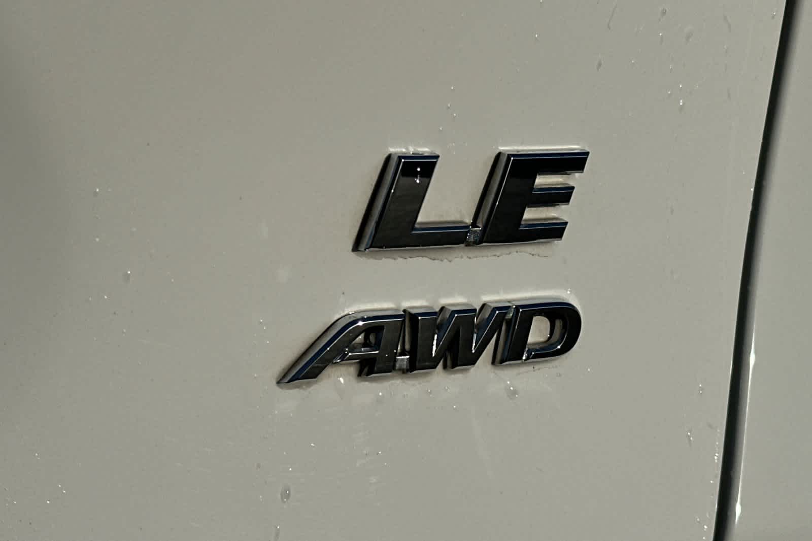 Thumbnail: 2024 Toyota RAV4 - 31