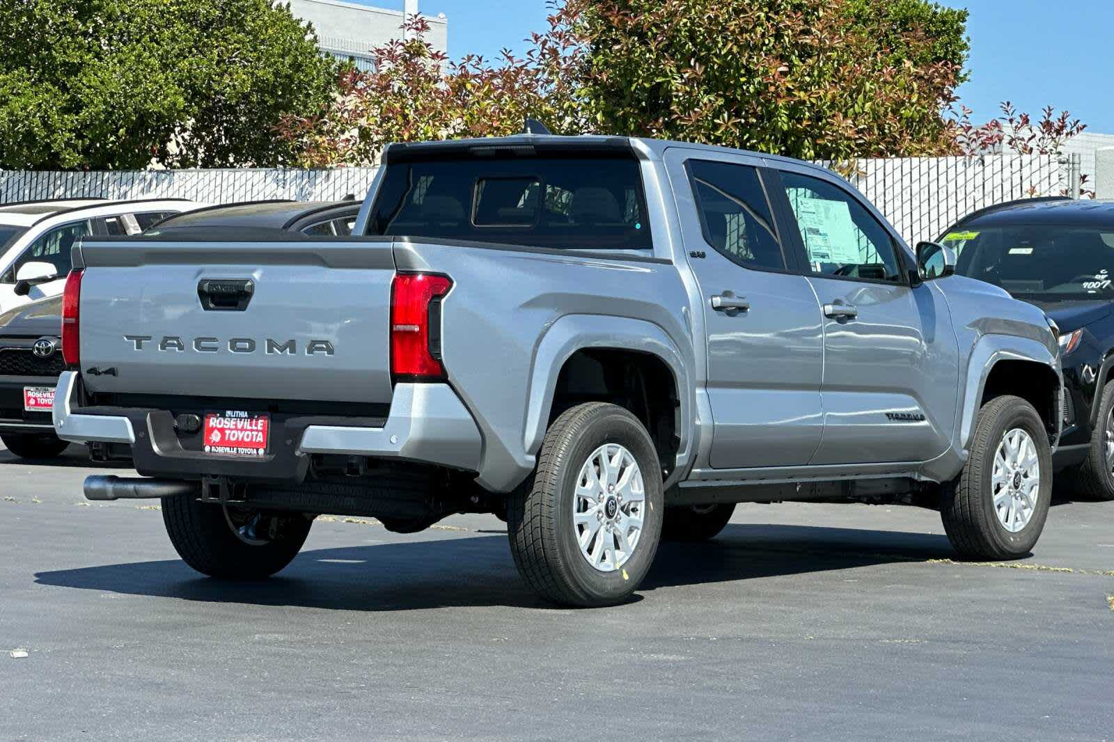 Thumbnail: 2025 Toyota Tacoma - 2